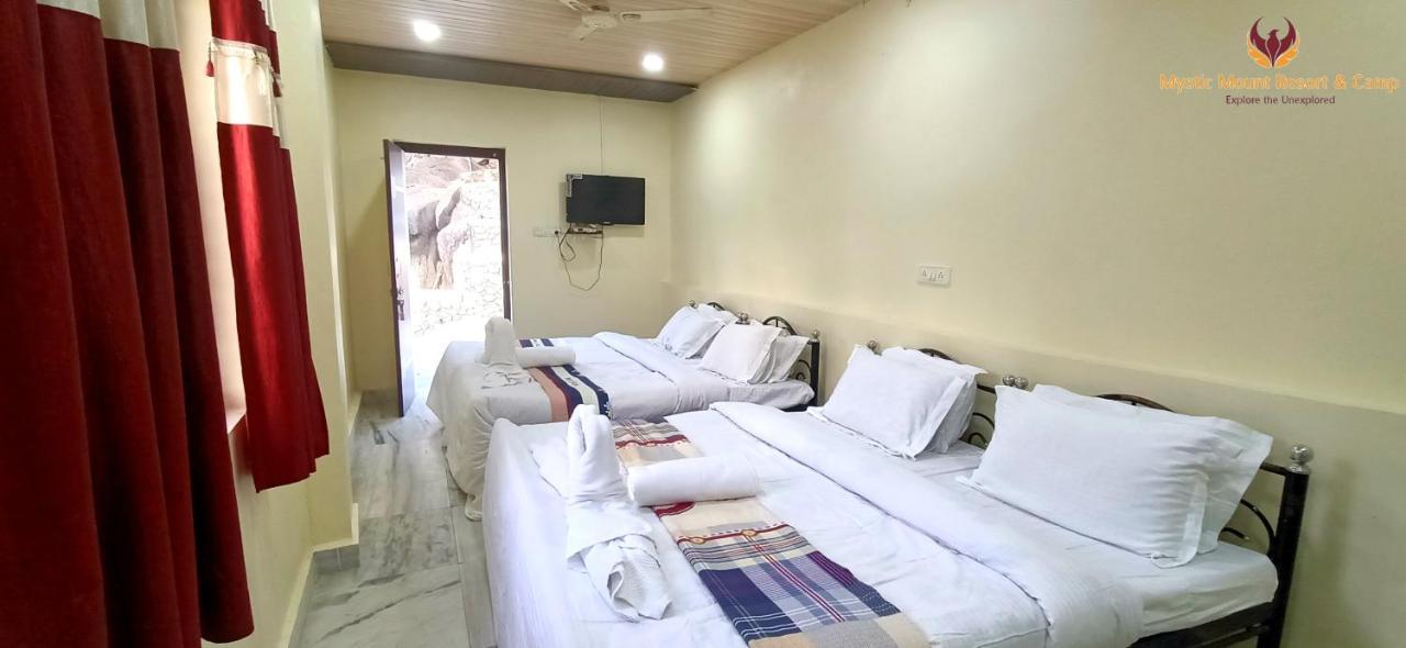 Mystic Mount Resort Camp Mount Abu Bagian luar foto